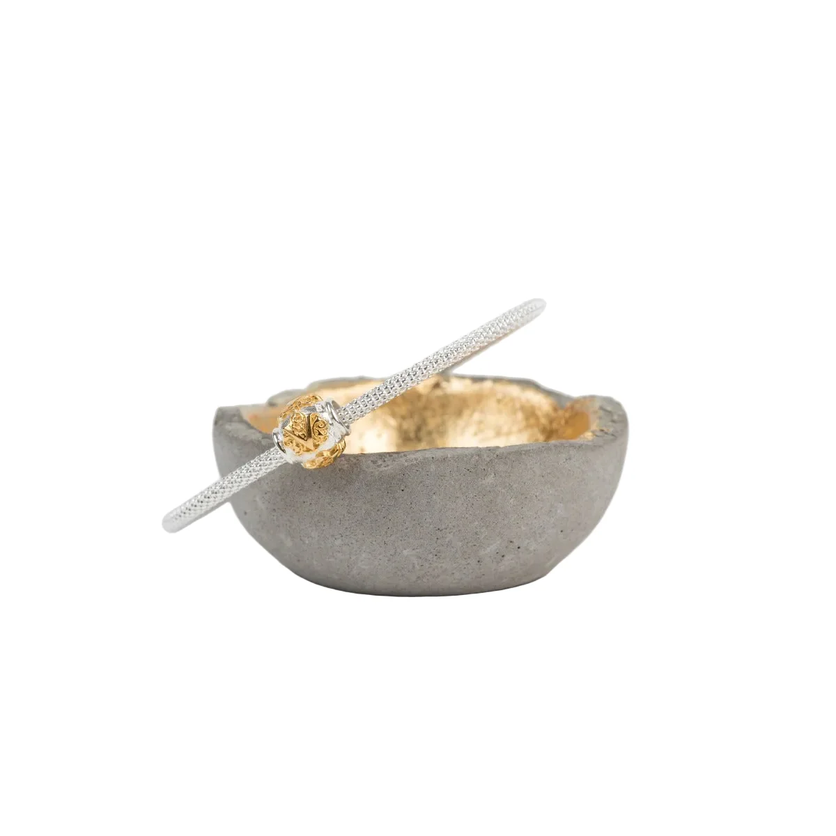 GWV Monogram Bead - Image 4